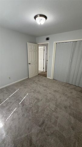 7200 Clarewood Drive 1702, Houston, TX 77036