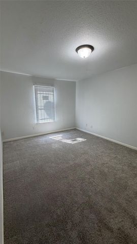 7200 Clarewood Drive 1702, Houston, TX 77036