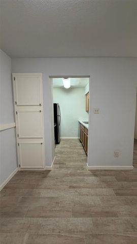 7200 Clarewood Drive 1702, Houston, TX 77036