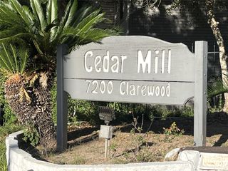 7200 Clarewood Drive 1702, Houston, TX 77036