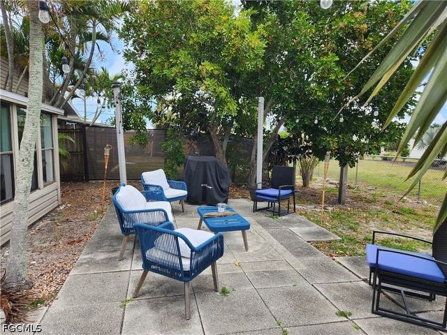 11370 & 11368 Summerwinds CT 70, Fort Myers, FL 33908