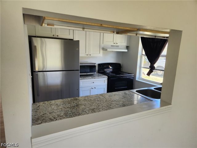 11370 & 11368 Summerwinds CT 70, Fort Myers, FL 33908