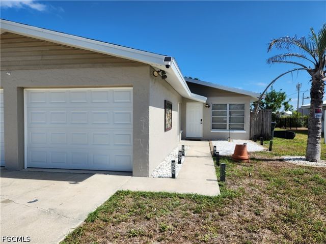 11370 & 11368 Summerwinds CT 70, Fort Myers, FL 33908