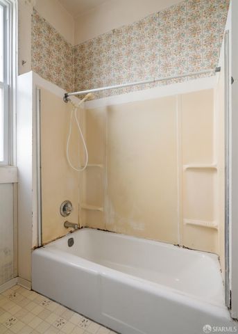 203 Hoffman Avenue, San Francisco, CA 94114