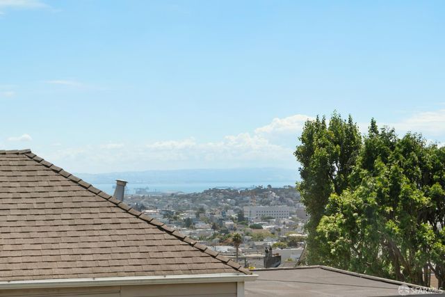 203 Hoffman Avenue, San Francisco, CA 94114