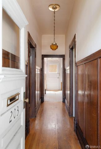 203 Hoffman Avenue, San Francisco, CA 94114