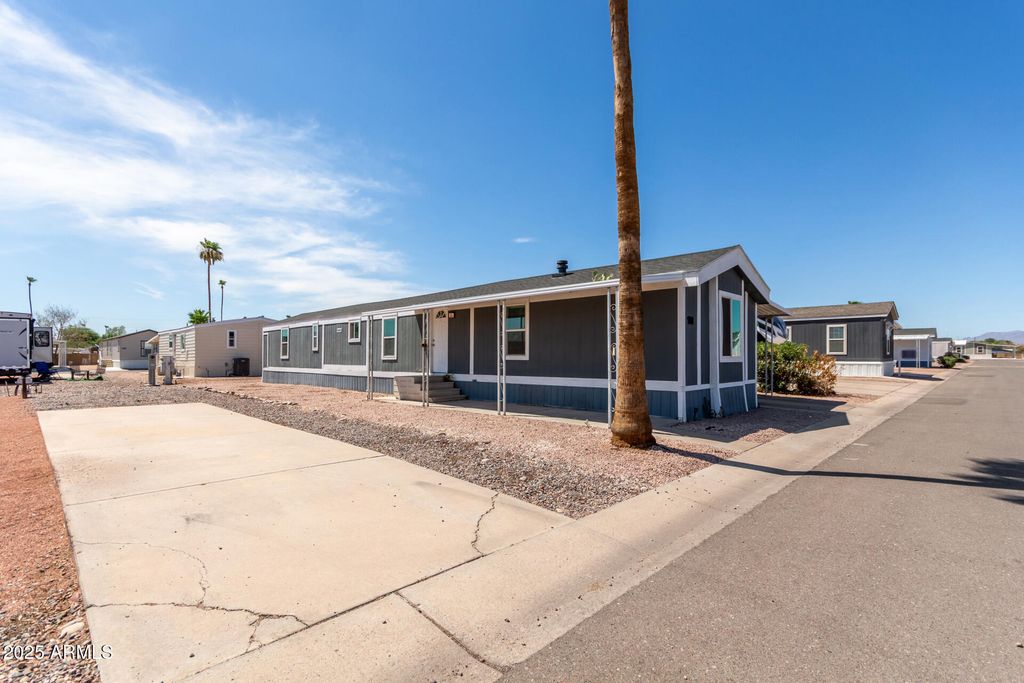 320 E MCKELLIPS Road 188, Mesa, AZ 85201 — photo 3