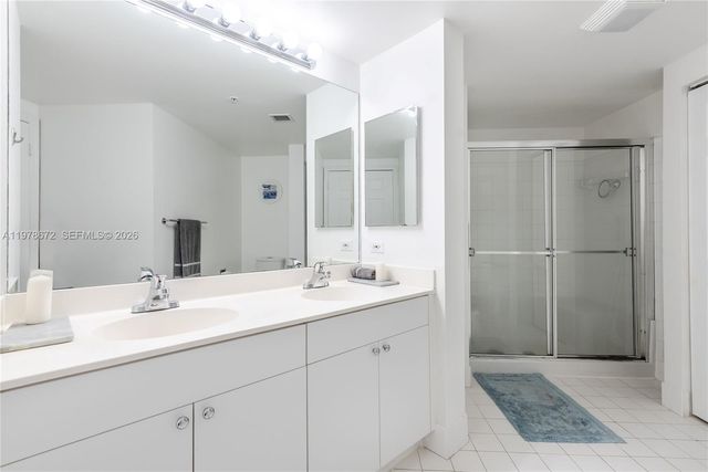 17100 N Bay Rd 1414, Sunny Isles Beach, FL 33160