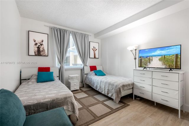 17100 N Bay Rd 1414, Sunny Isles Beach, FL 33160