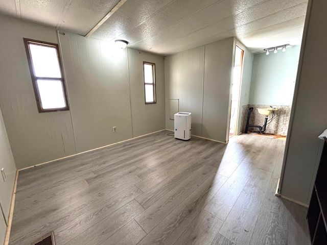 714 Farmer LN, Vinton, VA 24179
