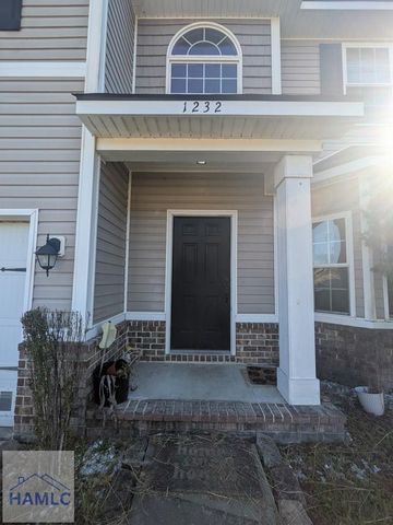 1232 Peacock Trail, Hinesville, GA 31313