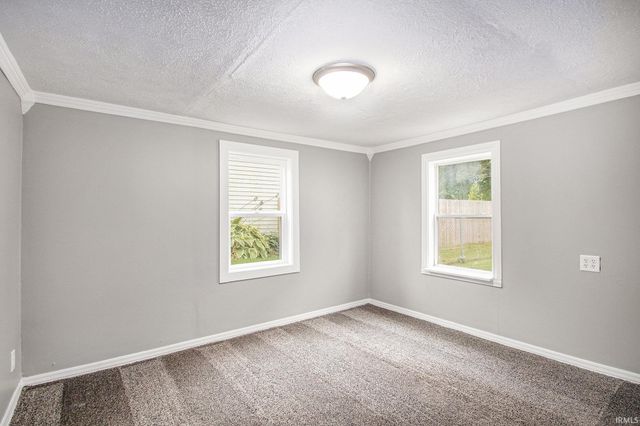 56205 Hoosier Avenue, Mishawaka, IN 46545