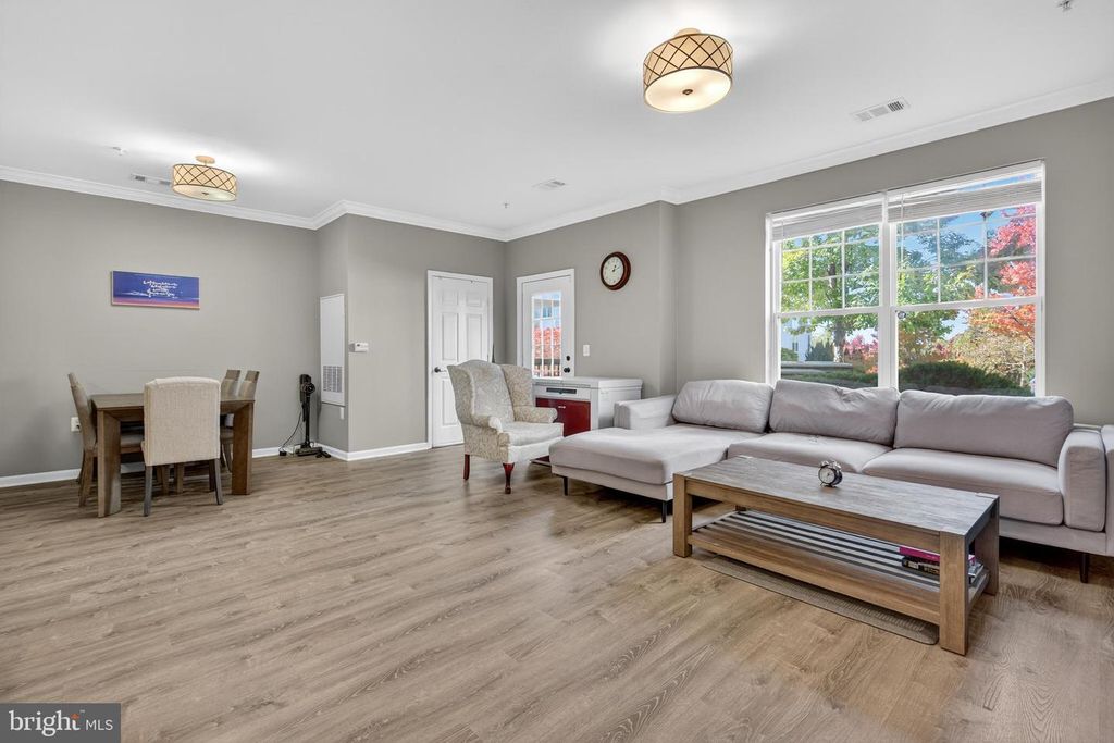 11319 ARISTOTLE DR #3-106, Fairfax, VA 22030