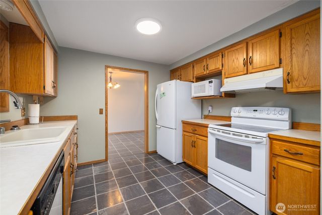 45504 Concrete Sauk Valley Road, Concrete, WA 98237