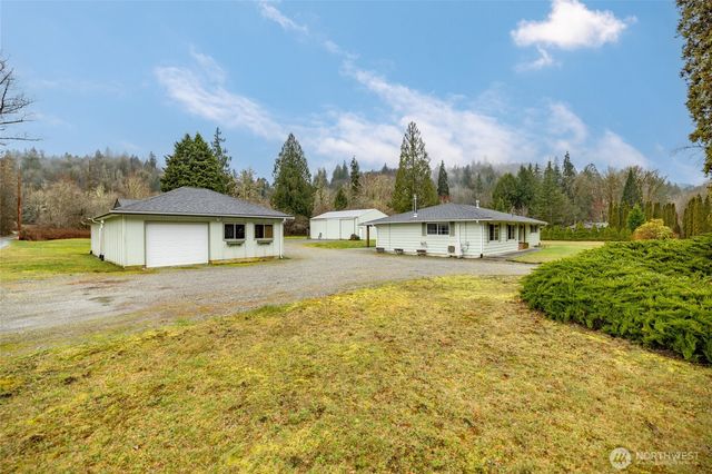 45504 Concrete Sauk Valley Road, Concrete, WA 98237