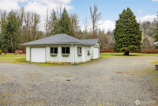 45504 Concrete Sauk Valley Road, Concrete, WA 98237