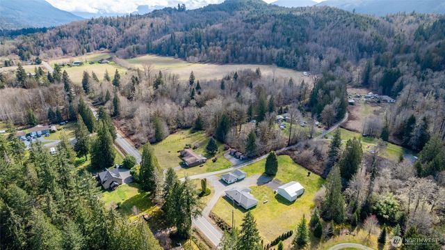 45504 Concrete Sauk Valley Road, Concrete, WA 98237