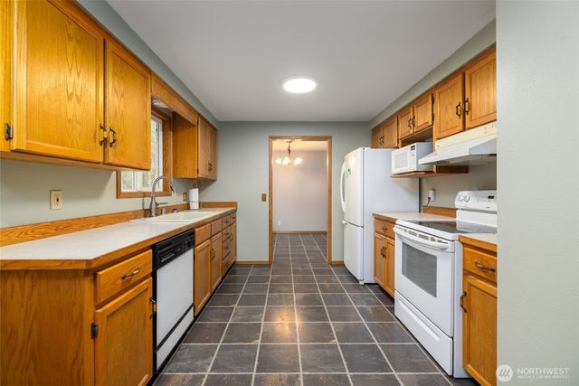 45504 Concrete Sauk Valley Road, Concrete, WA 98237