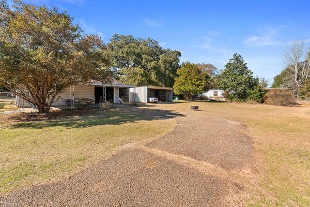 5674 Nevius Road, Mobile, AL 36619