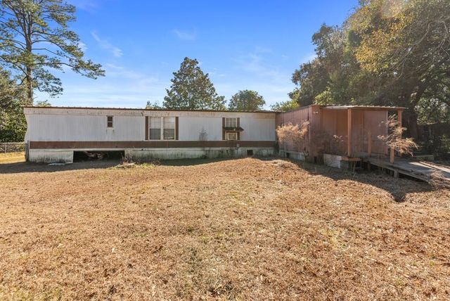 5674 Nevius Road, Mobile, AL 36619