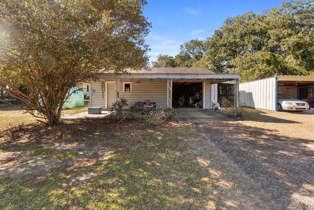 5674 Nevius Road, Mobile, AL 36619