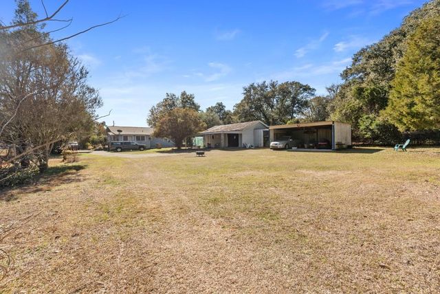 5674 Nevius Road, Mobile, AL 36619