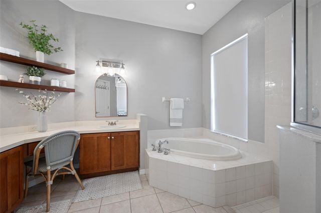 18108 FALL CREEK DRIVE, Lutz, FL 33558