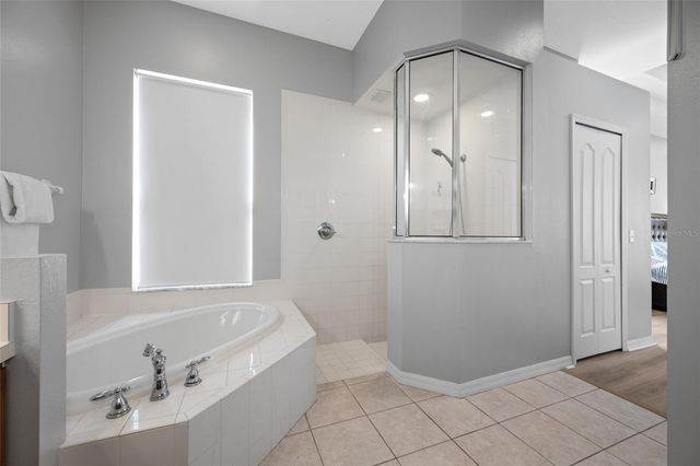 18108 FALL CREEK DRIVE, Lutz, FL 33558