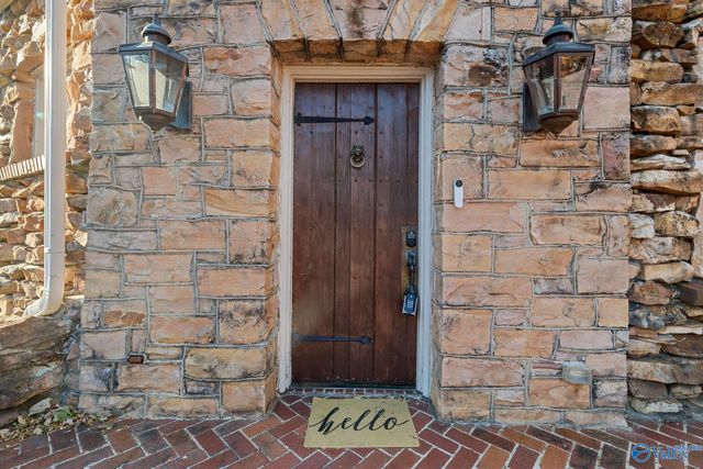 2710 Hilltop Circle, Gadsden, AL 35904