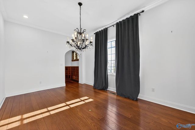 2710 Hilltop Circle, Gadsden, AL 35904