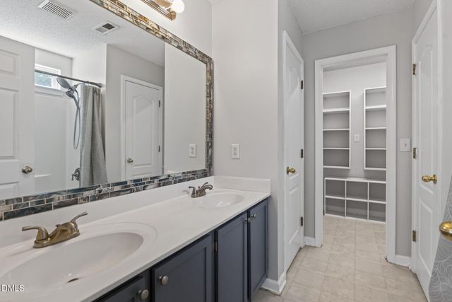 410 Bergen Avenue, Apex, NC 27502