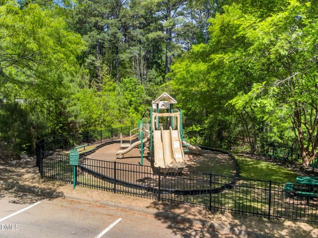 410 Bergen Avenue, Apex, NC 27502