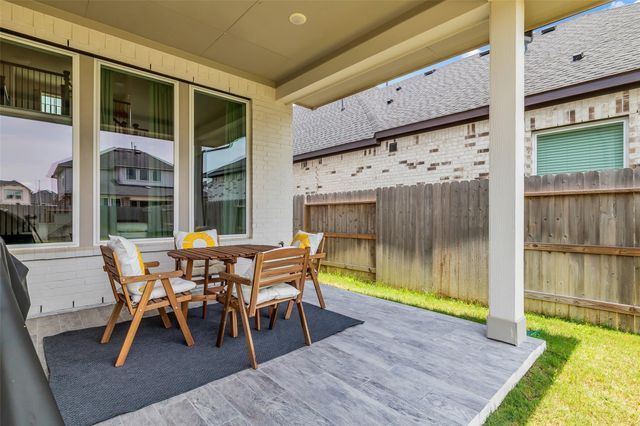 9219 Trimble Landing Drive, Tomball, TX 77375
