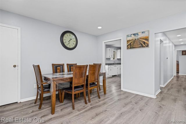 8335 Bernice, Center Line, MI 48015