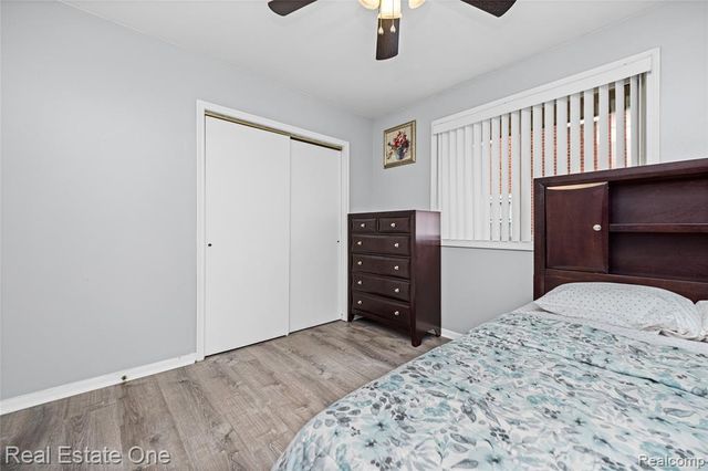 8335 Bernice, Center Line, MI 48015
