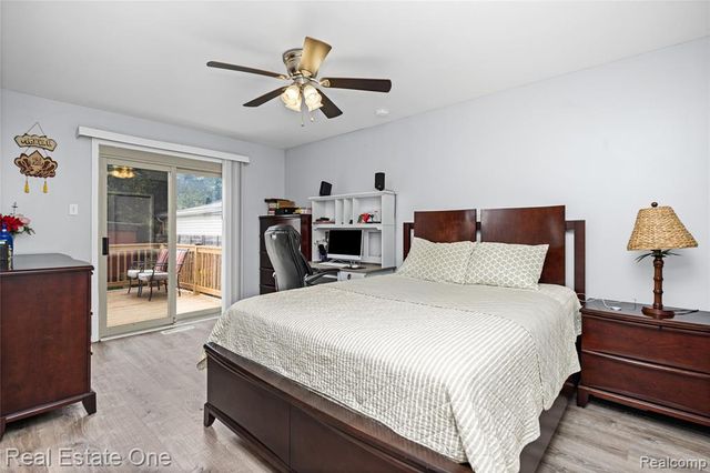 8335 Bernice, Center Line, MI 48015