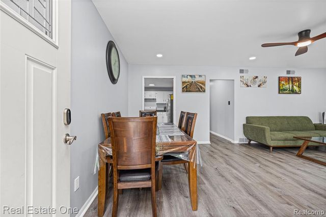 8335 Bernice, Center Line, MI 48015