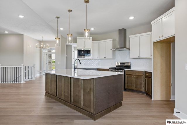 3812 Prairie Breeze Road, Lincoln, NE 68516