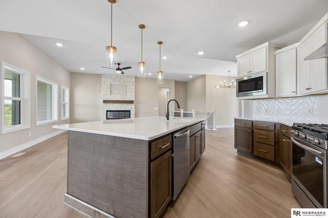 3812 Prairie Breeze Road, Lincoln, NE 68516