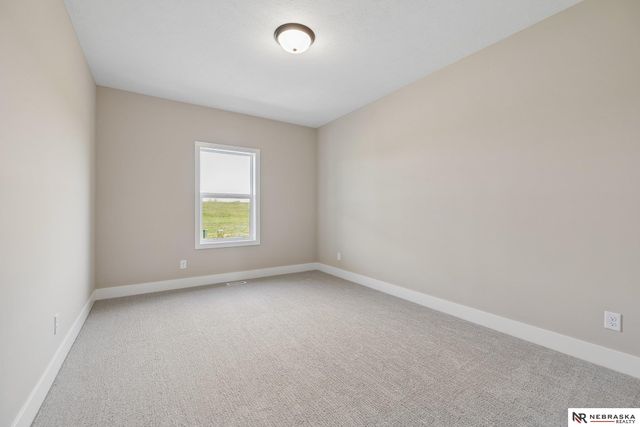 3812 Prairie Breeze Road, Lincoln, NE 68516