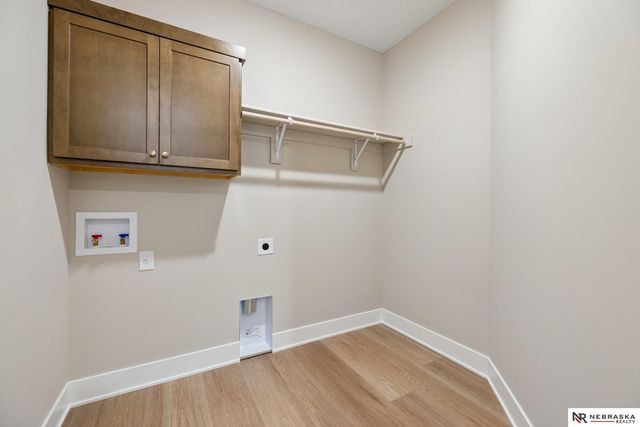 3812 Prairie Breeze Road, Lincoln, NE 68516