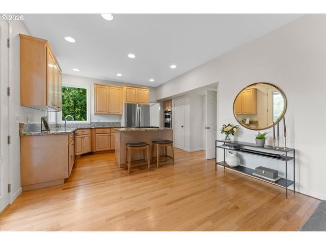 1625 CARRIAGE Way, West Linn, OR 97068
