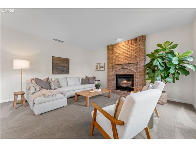 1625 CARRIAGE Way, West Linn, OR 97068