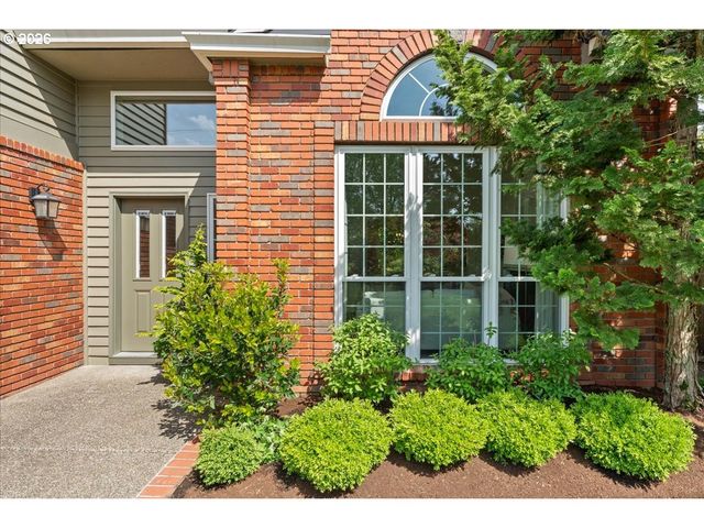 1625 CARRIAGE Way, West Linn, OR 97068