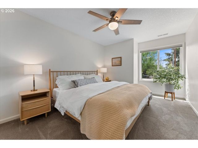 1625 CARRIAGE Way, West Linn, OR 97068