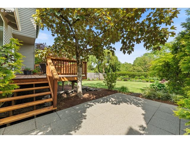 1625 CARRIAGE Way, West Linn, OR 97068