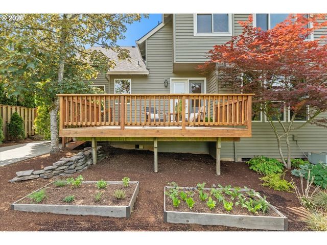 1625 CARRIAGE Way, West Linn, OR 97068