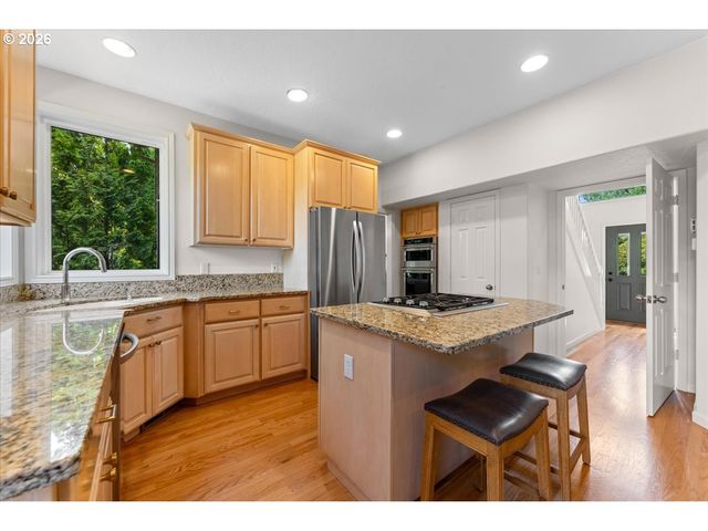 1625 CARRIAGE Way, West Linn, OR 97068