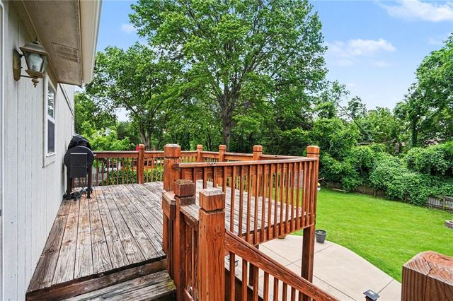 703 E 109th Street, Kansas City, MO 64131