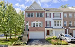 13901 GOTHIC DR, Centreville, VA 20121